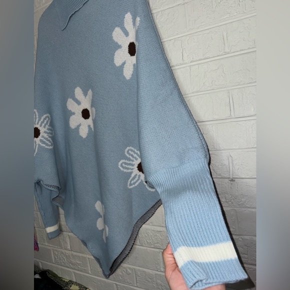 ⭐️ LAST ONE ⭐️ NWOT Plus size XXL ✨ women’s beautiful sweater / poncho - Picture 9 of 11